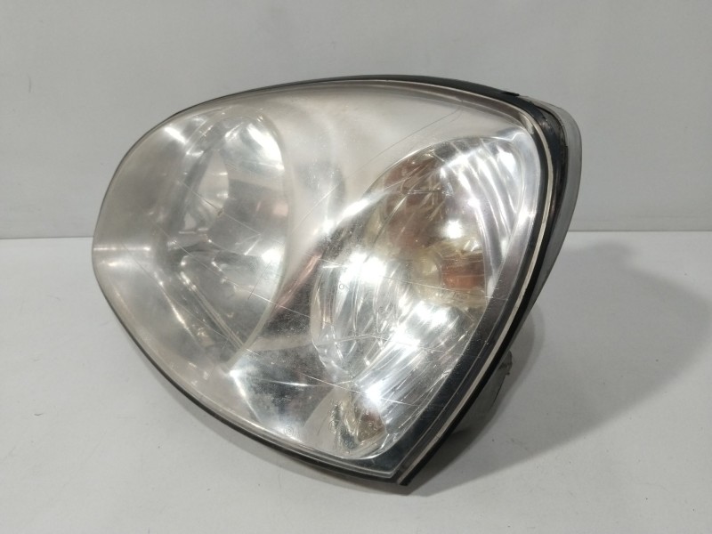 Recambio de faro izquierdo para hyundai santa fé i (sm) 2.0 crdi 4x4 referencia OEM IAM 9210126XXX  