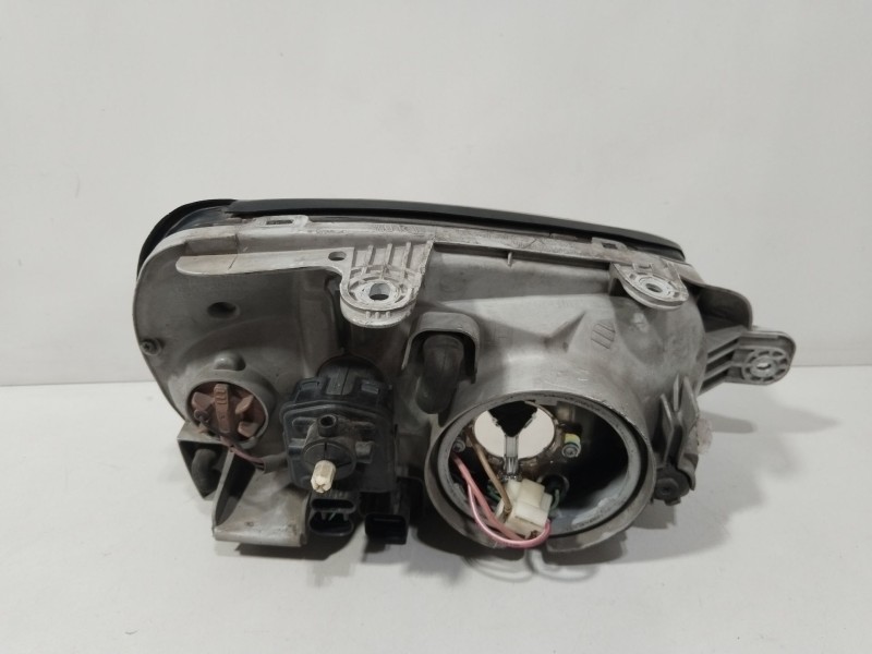 Recambio de faro izquierdo para hyundai santa fé i (sm) 2.0 crdi 4x4 referencia OEM IAM 9210126XXX  