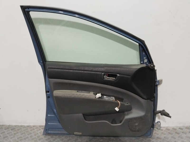 Recambio de puerta delantera izquierda para toyota prius liftback (_w2_) 1.5 hybrid (nhw20_) referencia OEM IAM 6700247040  