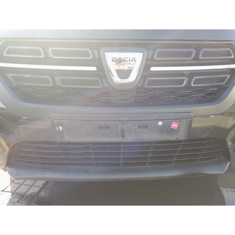 PARAGOLPES DELANTERO 620222633R / 620222302R  - imagen 2