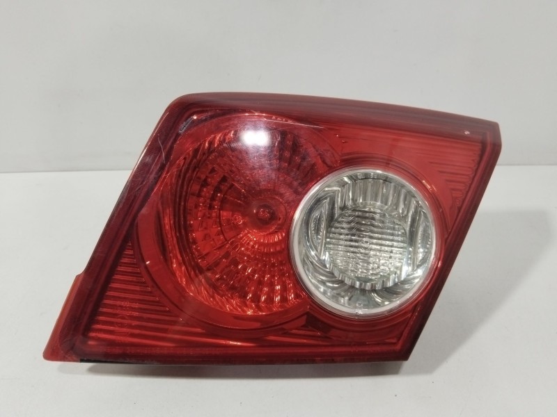 Recambio de piloto porton trasero derecho para chevrolet lacetti (j200) 1.8 referencia OEM IAM 96551217  