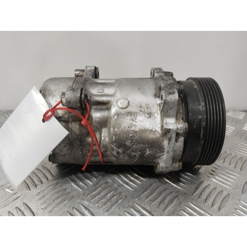 Recambio de compresor aire acondicionado para volkswagen golf iii (1h1) 1.6 referencia OEM IAM 1H0820803D   Recambio de compresor aire acondicionado para volkswagen golf iii (1h1) 1.6 referencia OEM IAM 1H0820803D