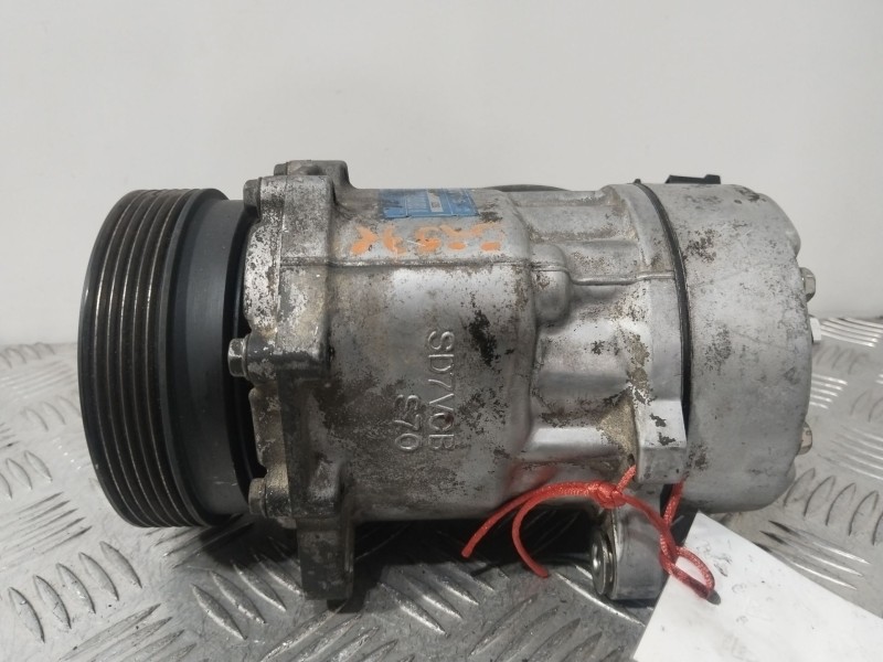 Recambio de compresor aire acondicionado para seat leon (1m1) 1.6 16 v referencia OEM IAM 1J0820803K   Recambio de compresor aire acondicionado para seat leon (1m1) 1.6 16 v referencia OEM IAM 1J0820803K