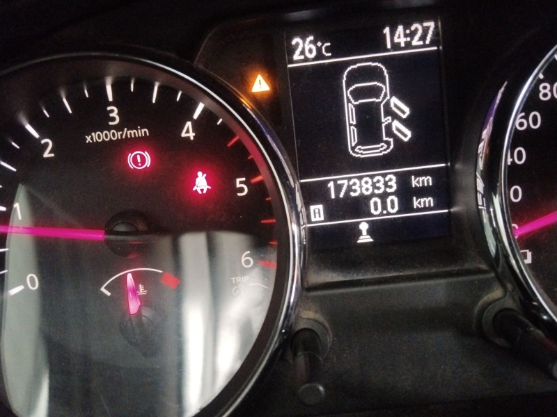 nissan qashqai i (j10, nj10) del año 2012