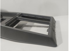 Recambio de apoyabrazos central para nissan terrano ii (r20) 2.7 tdi 4wd referencia OEM IAM 969107F000   2