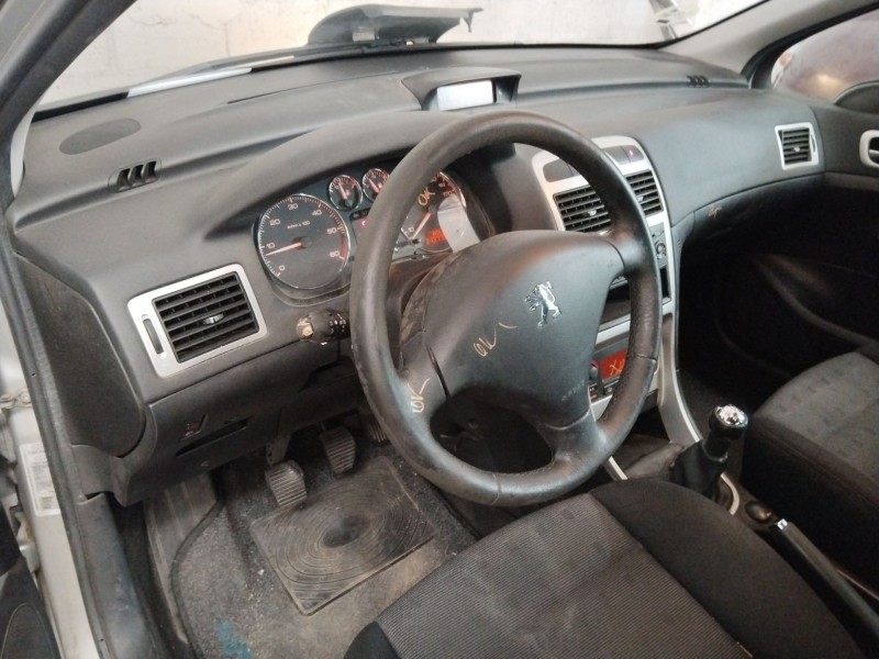 peugeot 307 break (3e) del año 2005
