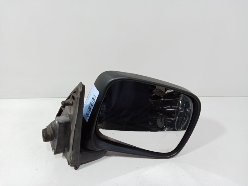 Recambio de retrovisor derecho para nissan terrano ii (r20) 2.7 tdi 4wd referencia OEM IAM   