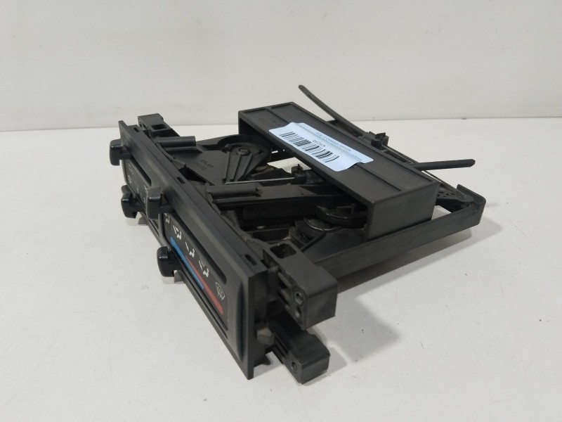 Recambio de mando calefaccion / aire acondicionado para nissan terrano ii (r20) 2.7 tdi 4wd referencia OEM IAM   