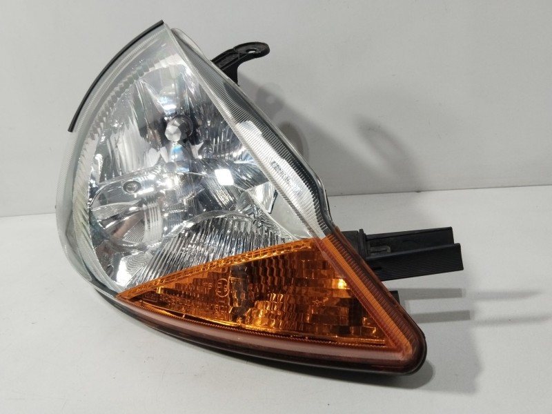 Recambio de faro derecho para ford ka (rb_) 1.3 i referencia OEM IAM 67724920  