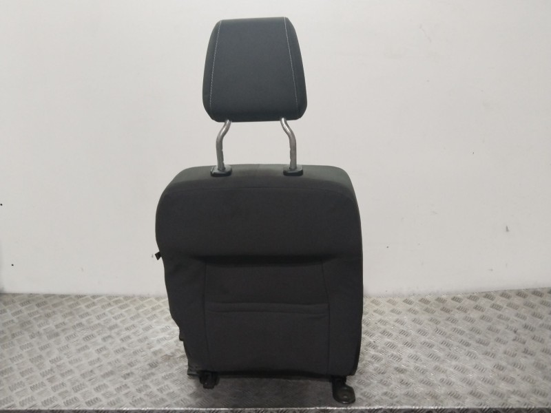 Recambio de asiento delantero izquierdo para ford focus iii 1.6 tdci referencia OEM IAM   