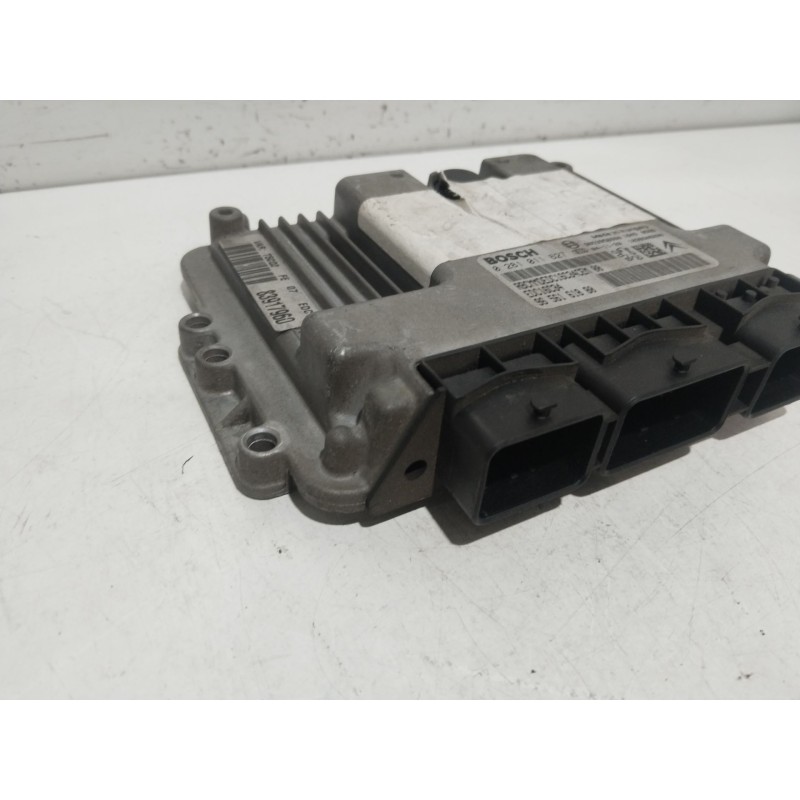 CENTRALITA MOTOR UCE 0281011627  - imagen 4