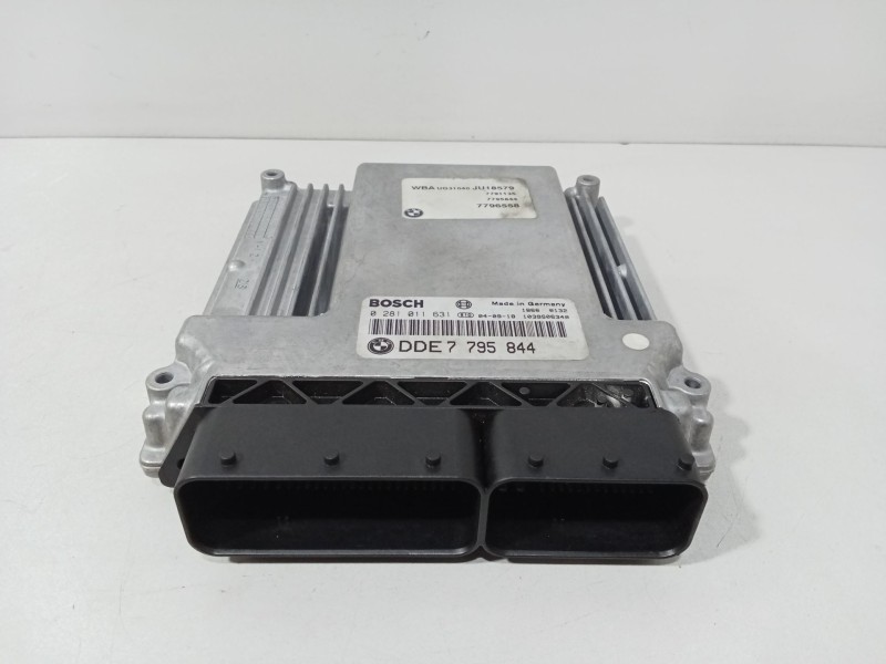 Recambio de centralita motor uce para bmw 1 (e87) 118 d referencia OEM IAM DDE7795844 0281011631 7796558