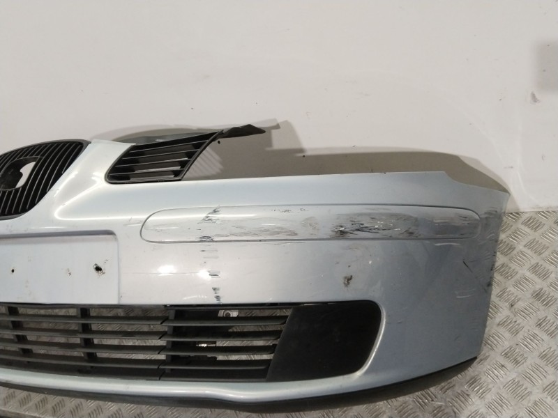 Recambio de paragolpes delantero para seat ibiza iii (6l1) 1.4 16v referencia OEM IAM 6L0807217DRGRU  