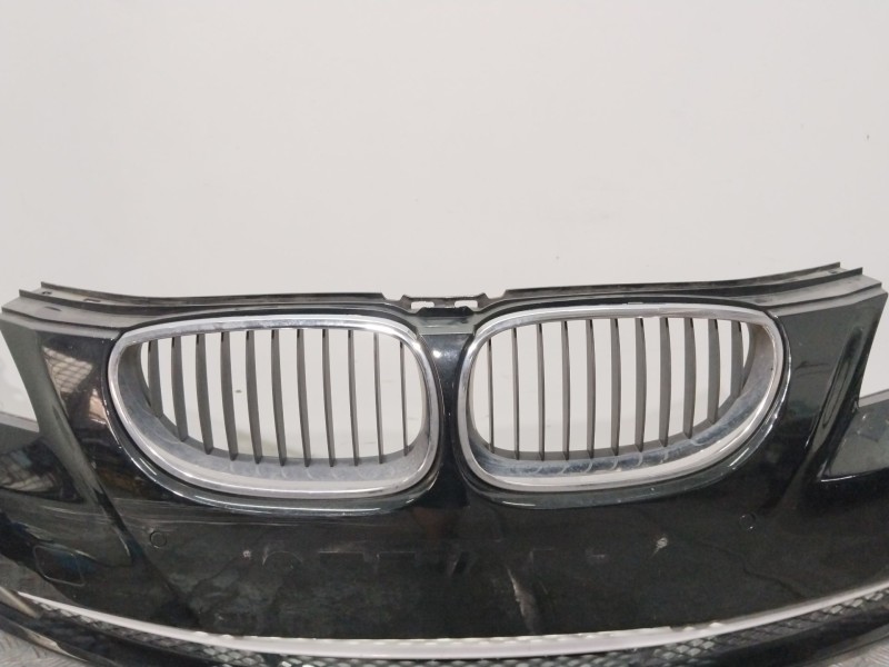 Recambio de paragolpes delantero para bmw 5 (e60) 520 d referencia OEM IAM   NEGRO