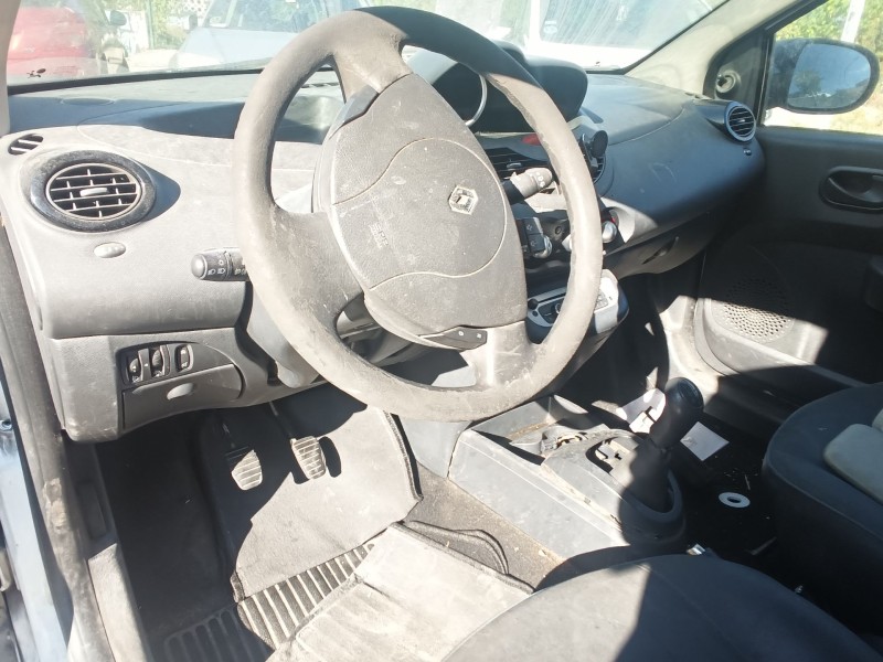 renault twingo ii (cn0_) del año 2014