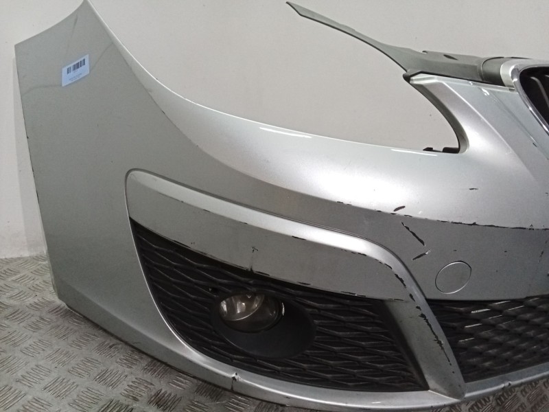 Recambio de paragolpes delantero para seat altea (5p1) 1.6 tdi referencia OEM IAM   PLATA