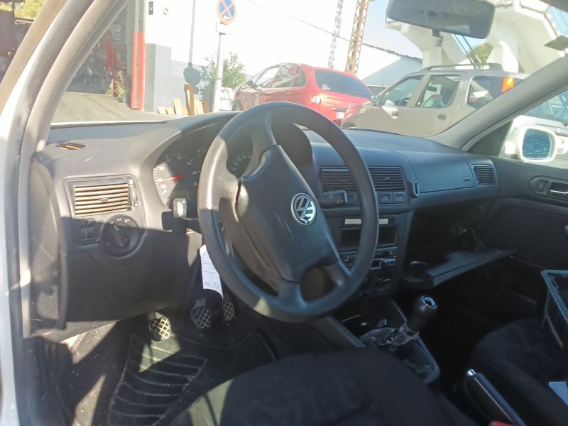 volkswagen golf iv (1j1) del año 1999