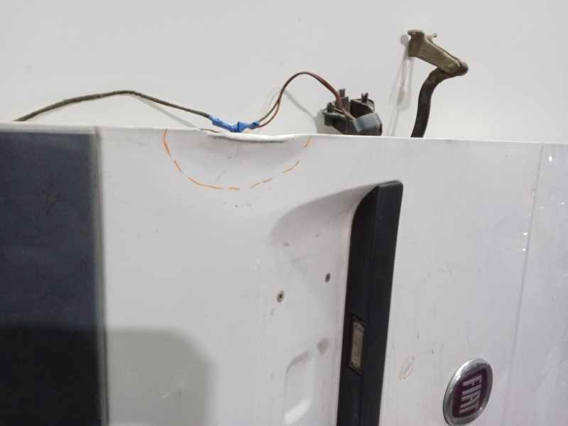 Recambio de puerta trasera izquierda para fiat ducato autobús (250_) 130 multijet 2,3 d referencia OEM IAM 1371935080  