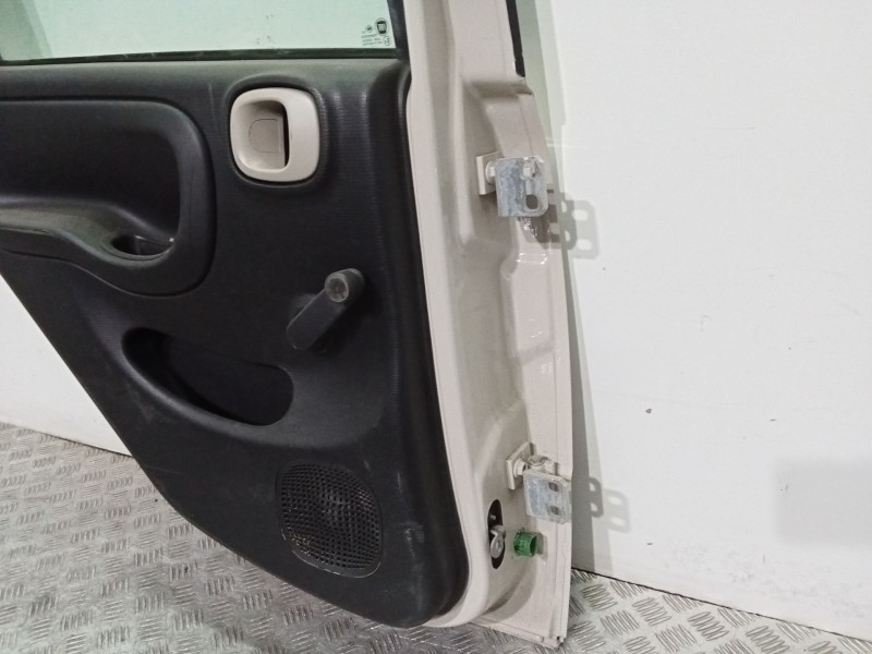 Recambio de puerta trasera izquierda para fiat panda (312_, 319_) 1.2 (312pxa1a) referencia OEM IAM   CREMA