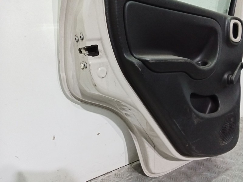 Recambio de puerta trasera izquierda para fiat panda (312_, 319_) 1.2 (312pxa1a) referencia OEM IAM   CREMA