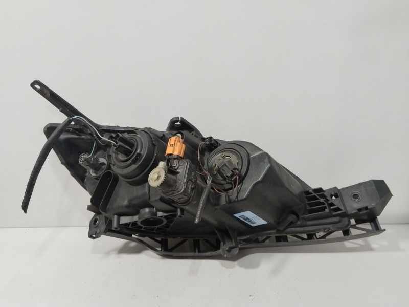 Recambio de faro izquierdo para mazda 3 (bk) 1.6 di turbo referencia OEM IAM BN8V510L0E  