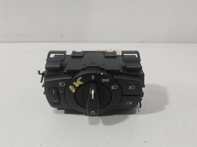 Recambio de mando luces para bmw serie 3 touring (e91) 320d referencia OEM IAM 693279403  33600102