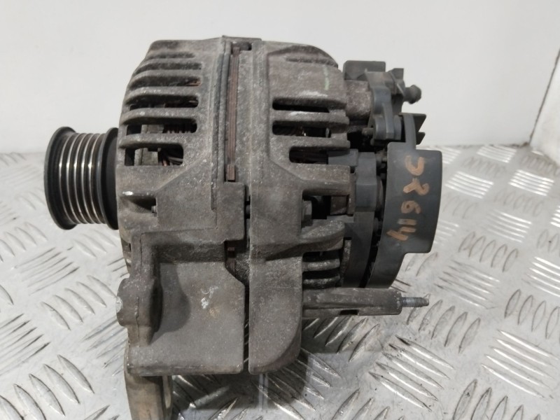 Recambio de alternador para seat ibiza iii (6l1) 1.4 16v referencia OEM IAM 037903025G  