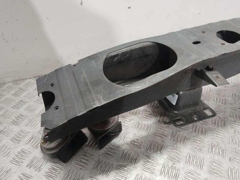 Recambio de refuerzo paragolpes delantero para land rover range rover (lm) td6 hse referencia OEM IAM DPE000072  