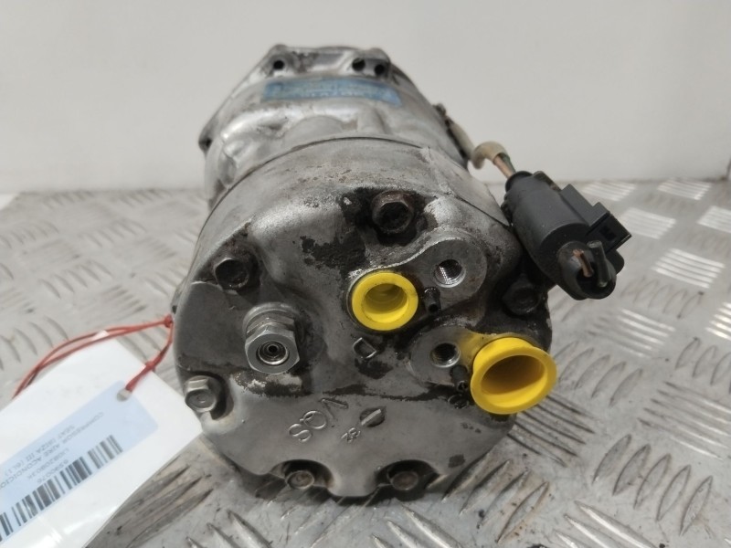 Recambio de compresor aire acondicionado para seat ibiza iii (6l1) 1.4 16v referencia OEM IAM 1J0820803K  