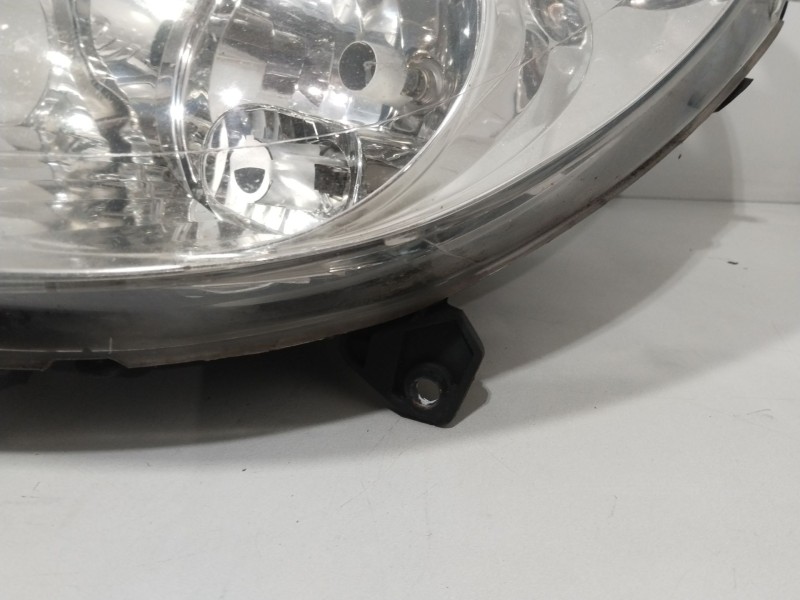 Recambio de faro izquierdo para peugeot 307 sw (3h) 1.6 hdi 110 referencia OEM IAM 9641615780  