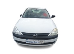 opel corsa c (x01) del año 2001