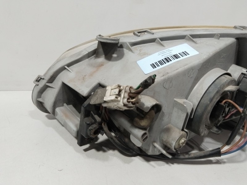 Recambio de faro derecho para tata indica 1.4 td referencia OEM IAM 18510100R  