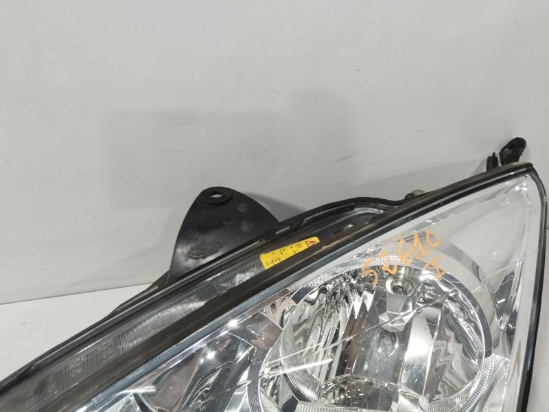 Recambio de faro izquierdo para ford focus i sedán (dfw) 1.6 16v referencia OEM IAM 1EE01019801  