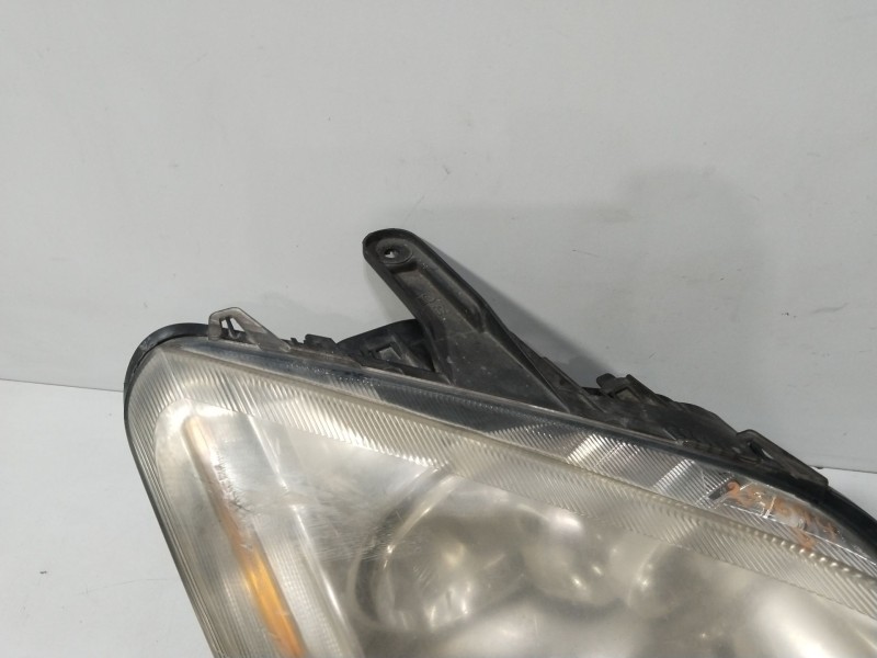 Recambio de faro derecho para ford focus c-max (dm2) 1.6 tdci referencia OEM IAM 270602RH  