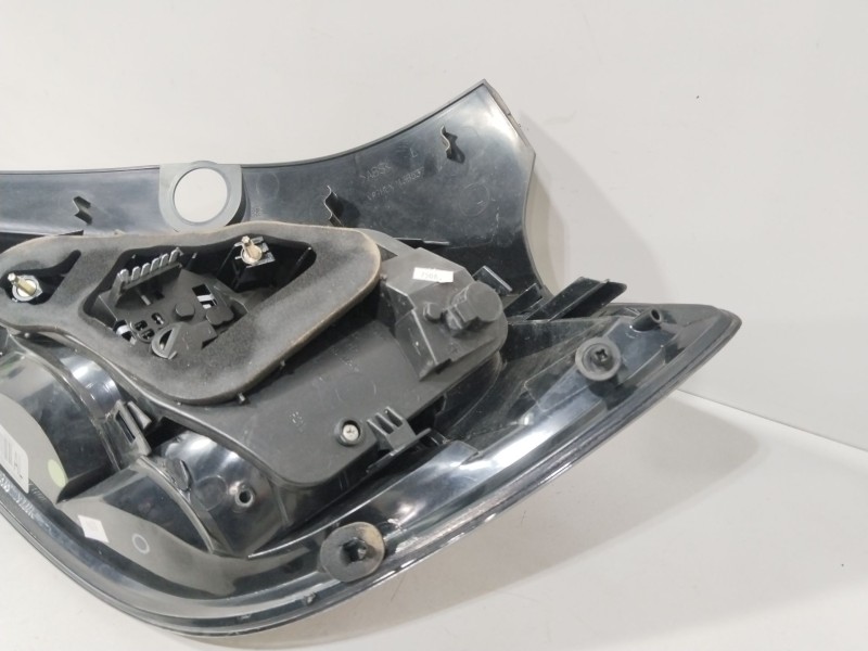 Recambio de piloto trasero izquierdo para opel astra h (a04) 1.7 cdti (l48) referencia OEM IAM 13222324  