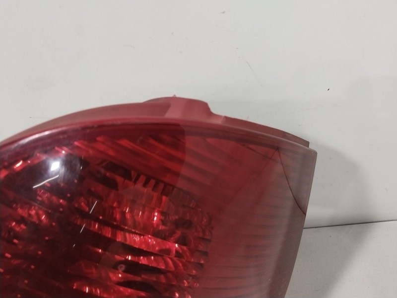 Recambio de piloto trasero derecho para mercedes-benz clase a (w169) a 180 cdi (169.007, 169.307) referencia OEM IAM A1698201064