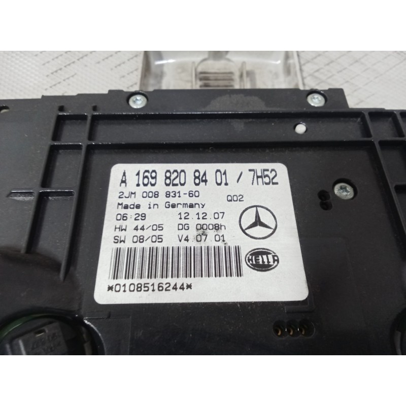 Recambio de luz interior central para mercedes-benz clase a (w169) a 180 cdi (169.007, 169.307) referencia OEM IAM A1698208401  