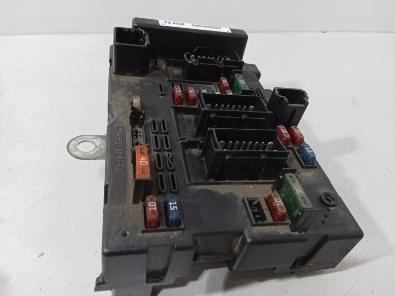 Recambio de caja reles / fusibles para peugeot 307 break (3e) 2.0 hdi 135 referencia OEM IAM 9650664080  