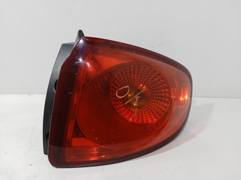 Recambio de piloto trasero derecho para seat altea (5p1) 1.6 tdi referencia OEM IAM 5P0945096J  