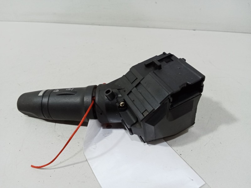 Recambio de mando limpia para nissan primera (p12) 2.2 dci referencia OEM IAM 25260AV715  