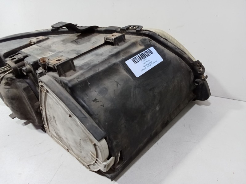 Recambio de faro izquierdo para chrysler voyager iv (rg, rs) 2.5 crd referencia OEM IAM 04857703AB  