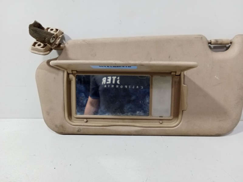 Recambio de parasol izquierdo para kia carens iii monospace (un) 2.0 crdi 140 referencia OEM IAM 852011D035RU  