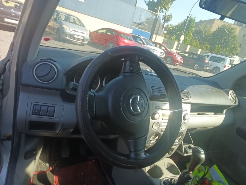 mazda 2 (dy) del año 2005