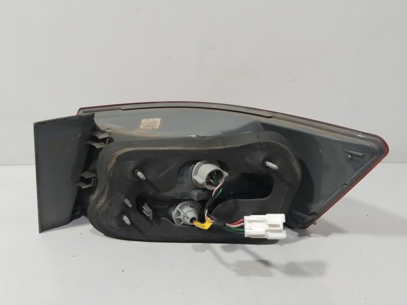 Recambio de piloto trasero izquierdo para hyundai sonata v (nf) 2.0 crdi referencia OEM IAM 924013K010  