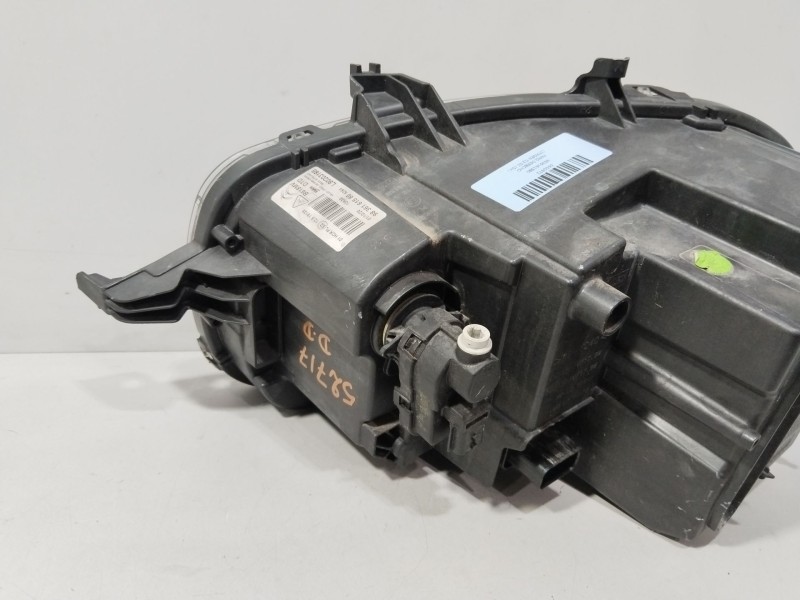 Recambio de faro derecho para citroën c3 iii (sx) 1.2 puretech 82 referencia OEM IAM 9836161580  