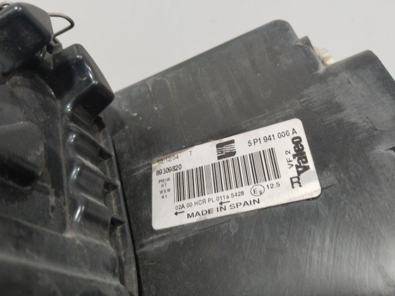 Recambio de faro derecho para seat toledo iii (5p2) 2.0 tdi 16v referencia OEM IAM 5P1941006A  