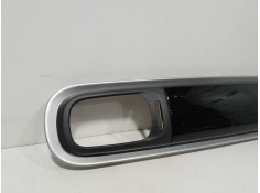 Recambio de moldura para citroën c3 iii (sx) 1.2 puretech 82 referencia OEM IAM 9812401777   2