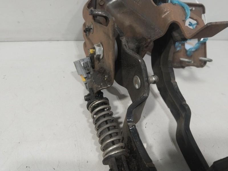 Recambio de pedal freno para peugeot partner kombi confort referencia OEM IAM 4501AA  OFERTA