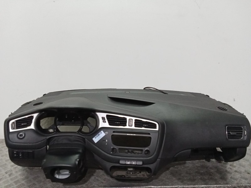 Recambio de salpicadero para kia cee´d sportswagon (jd) 1.6 crdi 110 referencia OEM IAM 84710A2000WK  