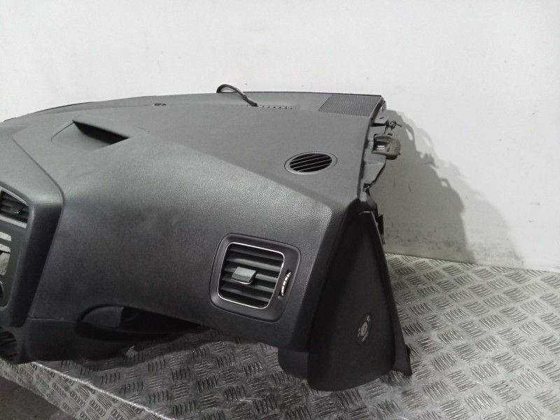 Recambio de salpicadero para kia cee´d sportswagon (jd) 1.6 crdi 110 referencia OEM IAM 84710A2000WK  